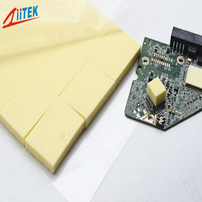 CPU Thermal Pad Silicone Based Thermal Interface Material With Flame Retardant And 2.9 Grams Per Cubic Centimeter Density