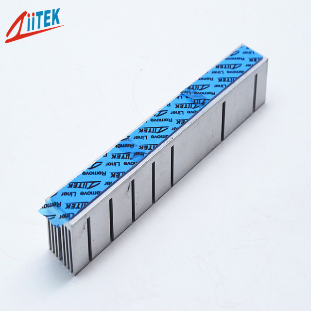 4.0mmt Conductive Heat Sink Rubber Pads For LED Ceilinglamp , Easy Release Construction